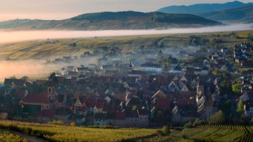 Vos heures précieuses village paysage