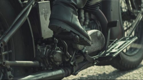 L'odeur de l'huile moto