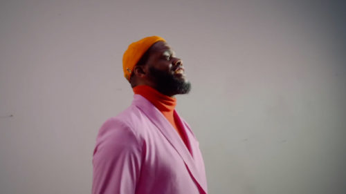James BKS clip homme musique