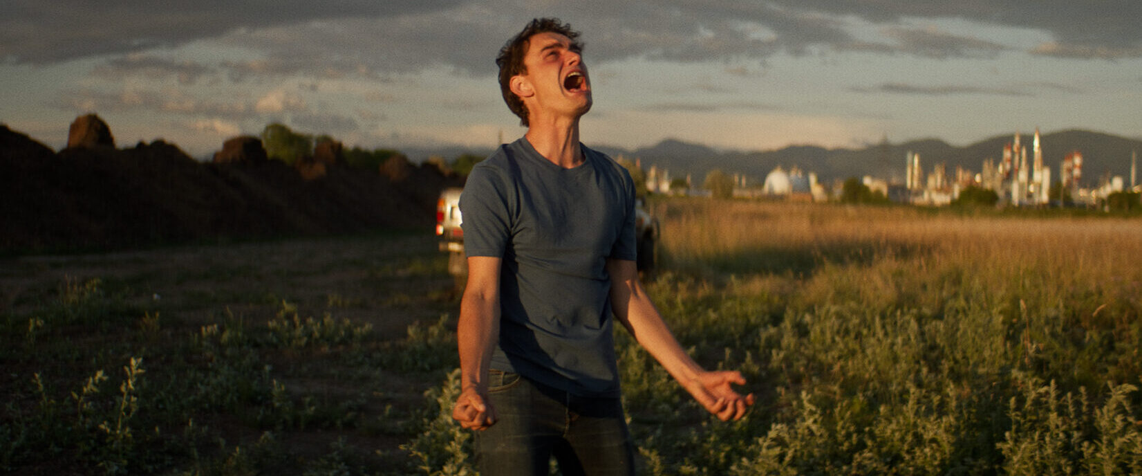 Court-métrage homme rage isolé